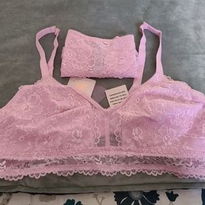 Floral and lace Bralet and cheeky panty set